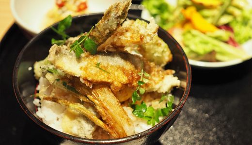 ゲートタワー「うなぎ・あゆ 弍澤千」でいただく鮎丼